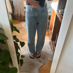 Levi’s Low Rise Dad Jean — Light Blue